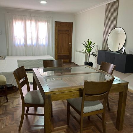 Appartamento Departamentos De Buen Nivel Mendoza Esterno foto